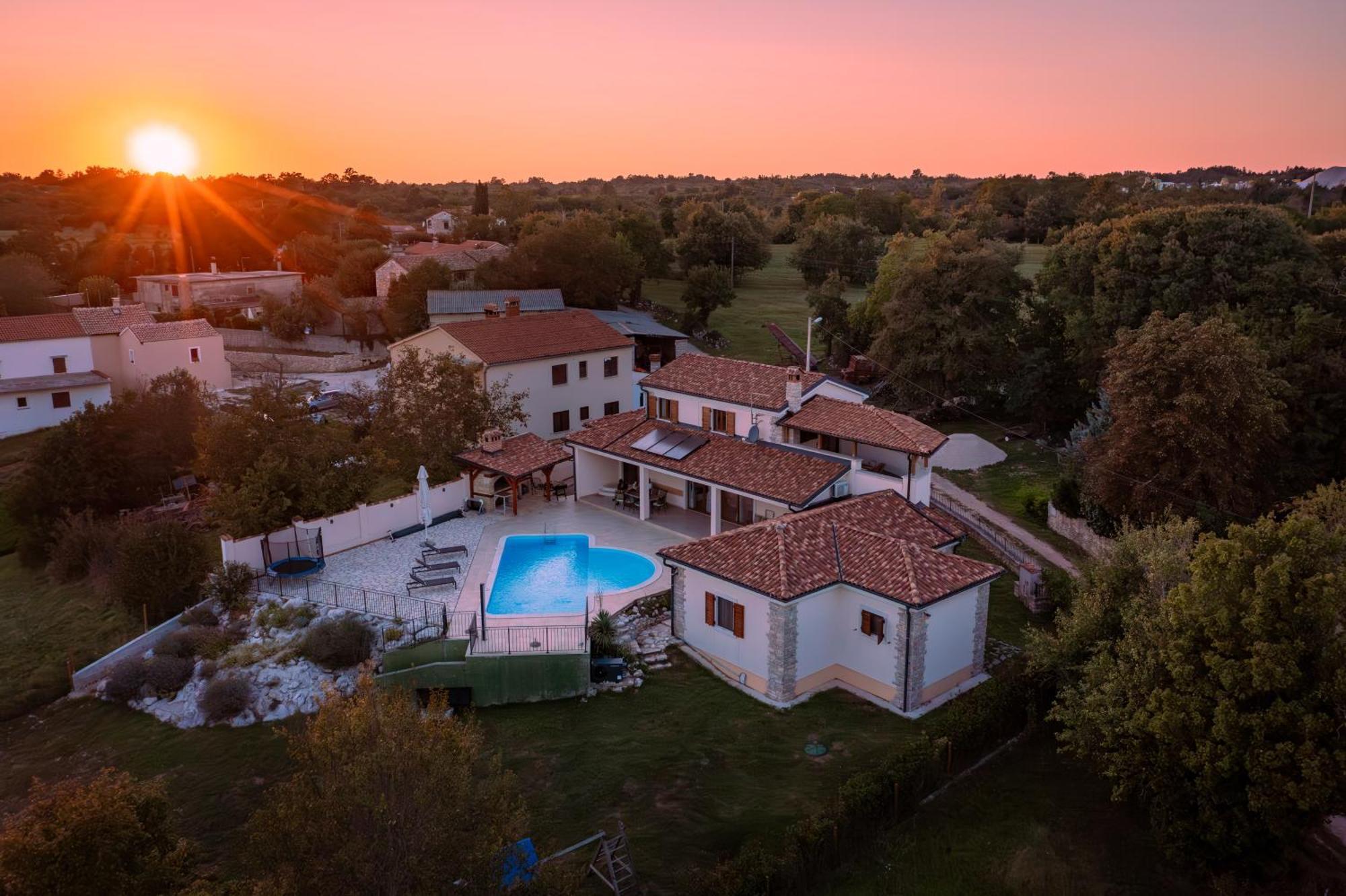 Villa Arton Heated Swimming-Pool Žminj Exterior foto